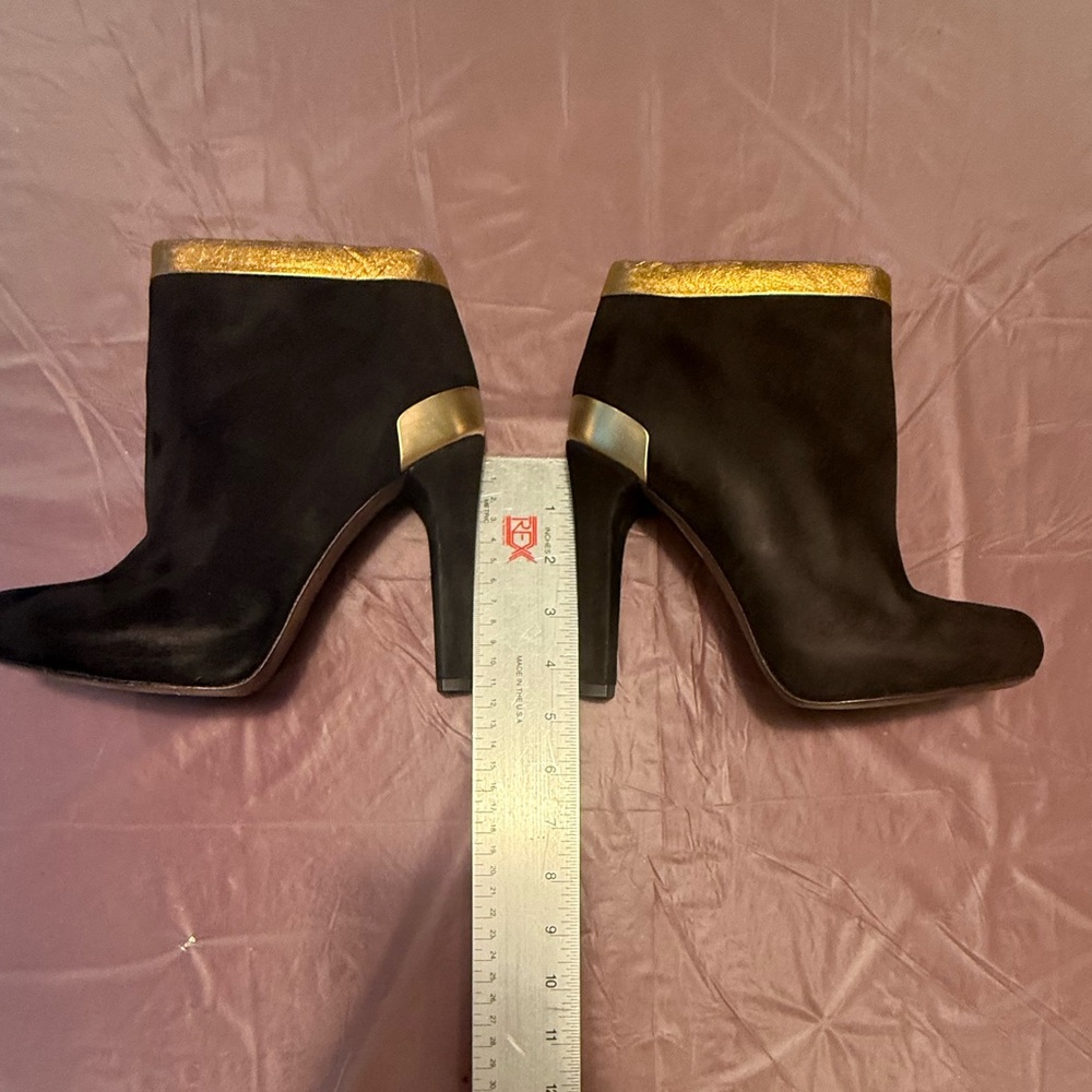 FENDI Black Gold Suede Leather Ankle Heeled Boots Size 37/7 w/Dustbag MSRP $990 - Picture 10 of 14